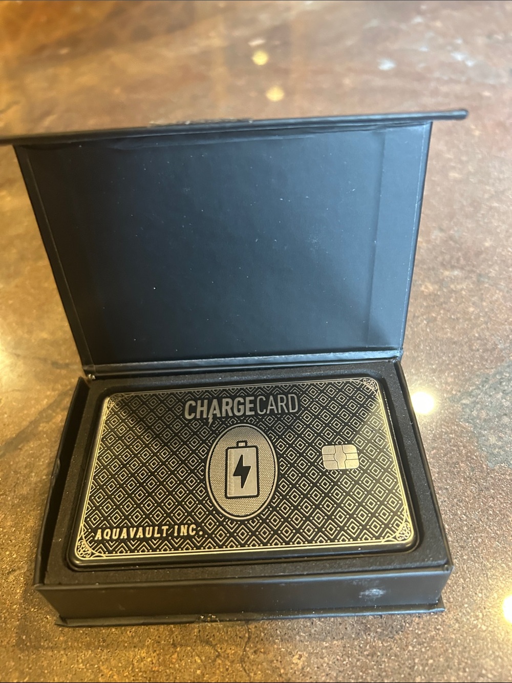 AquaVault ChargeCard Wireless Magnetic Portable Charger - Black - Picture 2 of 4